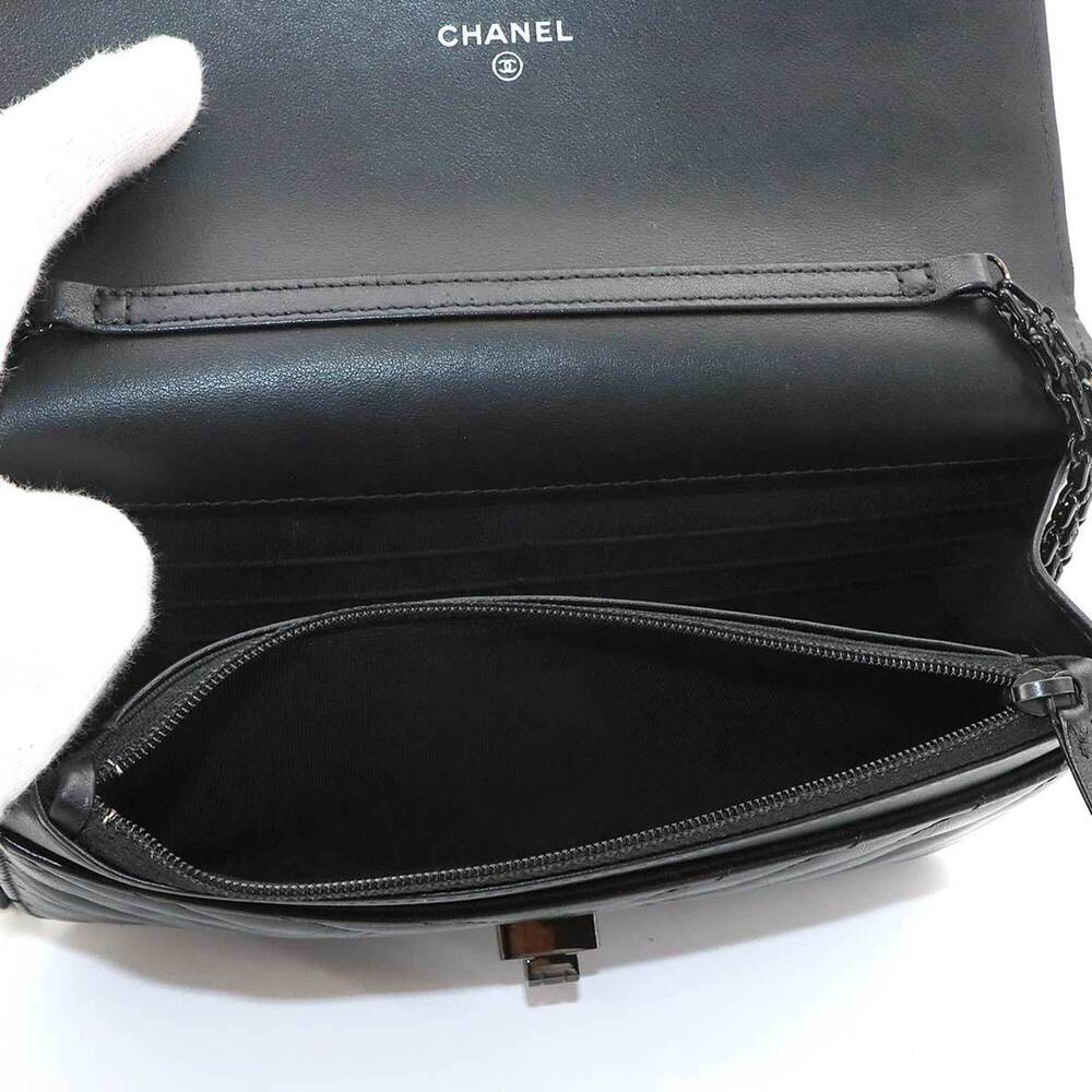 CHANEL Black Leather Wallet - Picture 9 of 10